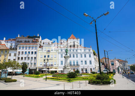 Largo da Portagem dans le centre de Coimbra, Portugal, région Centre. Banque D'Images