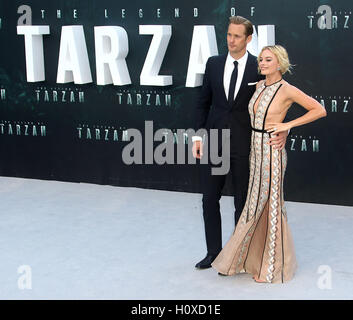 5 juillet 2016 - Alexander Skarsgard et Margot Robbie assister à 'La Légende de Tarzan' première Européenne à Odéon, Leicester Squa Banque D'Images