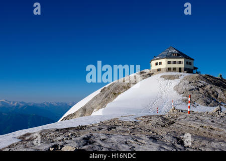 Matra maison sur le haut de l'Hochkönig, Haut Roi, 2941m, Alpes de Berchtesgaden, Salzbourg, Autriche Banque D'Images