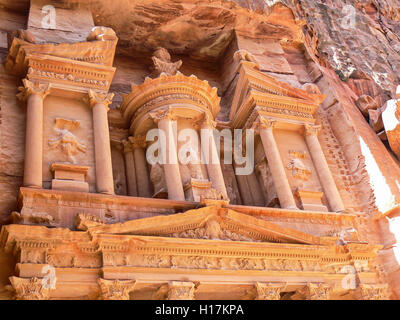 Al Khazneh, conseil du trésor à Petra, Jordanie Banque D'Images