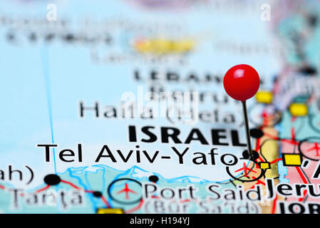 Tel Aviv épinglée sur une carte d'Israël Banque D'Images