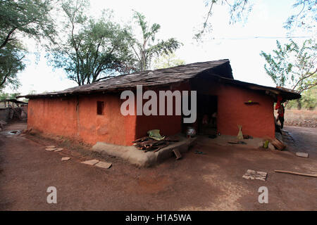 Tribal House, Dhurwa tribu, Village, Gonchapar Chattisgarh, Inde Banque D'Images