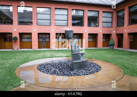 Courtyard at Haberdashers' Hall, Londres, Angleterre. Banque D'Images