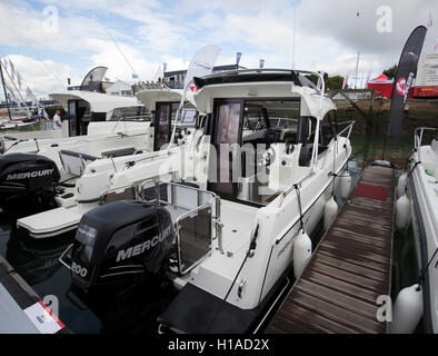 Southampton, UK. 22 Sep, 2016. Les petits bateaux à la Southampton Boat Show 2016 Credit : Keith Larby/Alamy Live News Banque D'Images