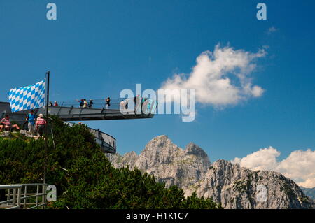 Bayern, Sommer, Alpspitze, Alpspix Bayernfahne Aussichtsplattform,,,, de Werdenfels Garmisch-Partenkirchen, Allemagne Banque D'Images