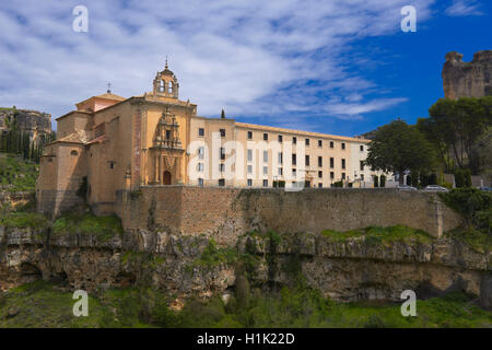 Monastère de Saint Paul, State-Run, Hôtel Parador Nacional, Cuenca, UNESCO World Heritage Site. Castille la Manche. L'Espagne. Banque D'Images