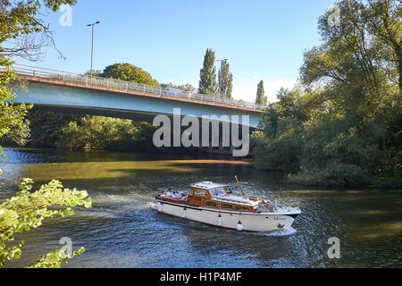 Vue générale de la M4 pont routier sur la Tamise à Bray, près de Maidenhead Banque D'Images