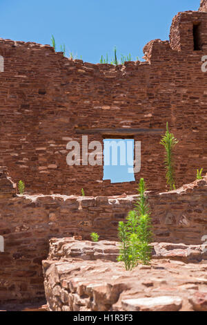 Punta de Agua, Nouveau Mexique - l'Eglise espagnole au Quarai Ruines dans Salinas Pueblo Missions National Monument. Banque D'Images