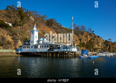 Le quartier historique de l'île Catalina Yacht Club Building à Avalon, Californie. Banque D'Images