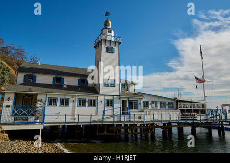 Catalina Island Yacht Club à Avalon, Californie. Banque D'Images