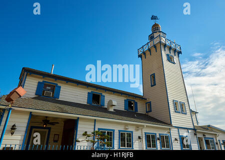 L'Exclusif et historique Catalina Island Yacht Club à Avalon, Californie. Banque D'Images