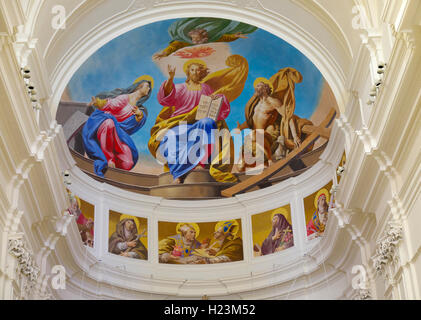 Fresque au plafond de la cathédrale San Nicolò, Noto, Sicile, Italie Banque D'Images