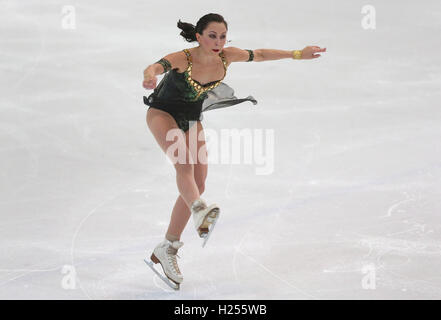 Oberstdorf, Allemagne. Sep 24, 2016. Elizaveta Tuktamysheva patins de la Russie dans la women's événement freestyle au 48ème Trophée Nebelhorn à Oberstdorf, Allemagne, 24 septembre 2016. Photo : Karl Josef OPIM/dpa/Alamy Live News Banque D'Images