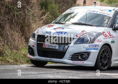 Rome, Italie. 24 Septembre, 2016. 4e rally la ville de Roma capitale, Championnat Italien des rallyes, 23-24-25 septembre 2016, 2ème jour de compétition Crédit : Manuel Bianconi/Alamy Live News Banque D'Images