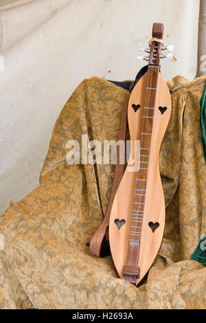 Mountain Dulcimer, instrument de musique médiévale Banque D'Images