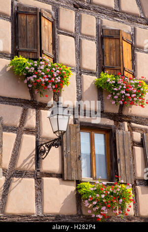 Bergheim village sur la route des vins, Alsace, France Banque D'Images