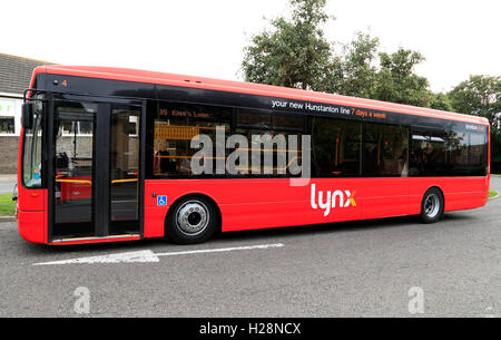 Transport public Lynx, bus bus rouge Norfolk Hunstanton omnibus England UK Banque D'Images