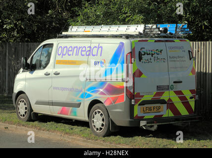Openreach, ouvrez Atteindre, BT Group business maintenance réparation van véhicule véhicules de British Telecom cars Norfolk England UK Banque D'Images