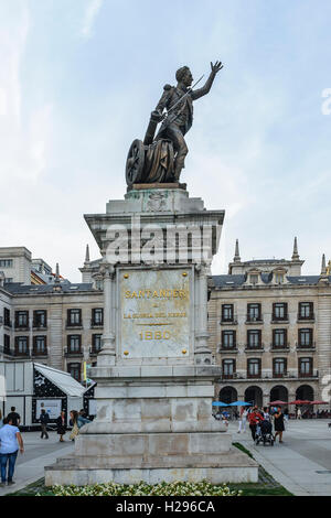 Statue de Pedro Velarde, dans la ville de Santander Plaza Porticada, Cantabria, Espagne. Banque D'Images