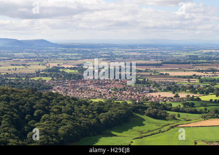 Avis de grande Ayton vu du haut de Roseberry Topping Hill, North Yorkshire, England, UK Banque D'Images