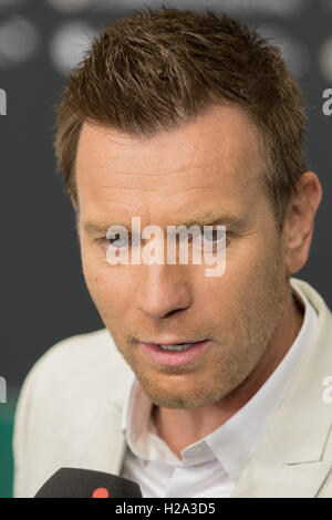 Zurich, Suisse. 26 septembre 2016. Ewan McGregor assiste au tapis vert pour l'animation pastorale américaine lors du 12e Festival du Film de Zurich à Corso Kino à Zurich, Suisse. Nicola Mastronardi/Alamy Live News. Banque D'Images