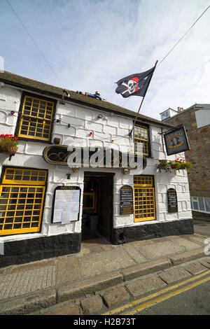 L'Admiral Benbow pub et restaurant dans la rue Chapel, Penzance Cornwall en Angleterre. Banque D'Images