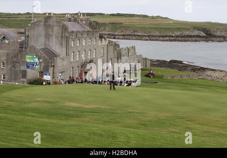 Club-house et golf à Ardglass, comté de Down, Irlande du Nord Banque D'Images