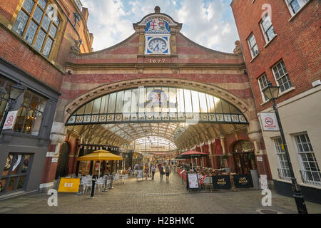 Shopping Royal Windsor, ancienne gare Windsor Windsor centre commercial. Banque D'Images