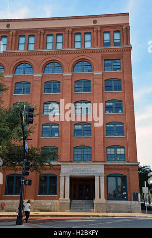 Le dépôt de livres de Dallas, aujourd'hui un musée, où Lee Harvey Oswald shot le président John F. Kennedy à partir le 22 novembre, 1963 Banque D'Images