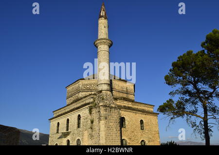 Une vue rapprochée de la mosquée de Fethiye 'Mosque de la conquête" une mosquée à Ioannina, Grèce Banque D'Images