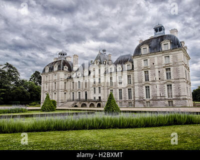 Château Cheverny en Val de Loire France ( Image HDR ) Banque D'Images