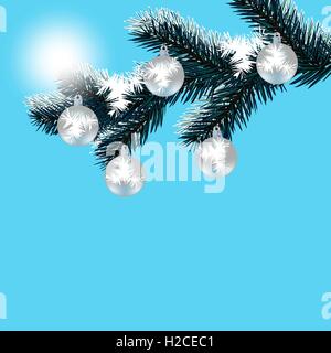 Noël, Nouvel An s card. Jour d'hiver glacial. Boules d'argent sur une branche de l'arbre couvert de neige. Des chutes de neige. Illustration de Vecteur