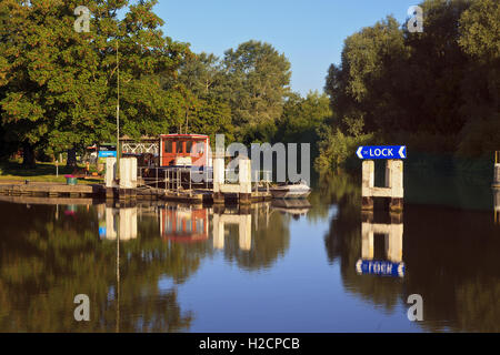 Abingdon verrou sur la Tamise Banque D'Images