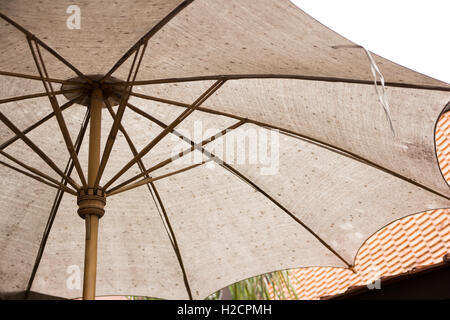 Close up of wood handmade umbrella Banque D'Images