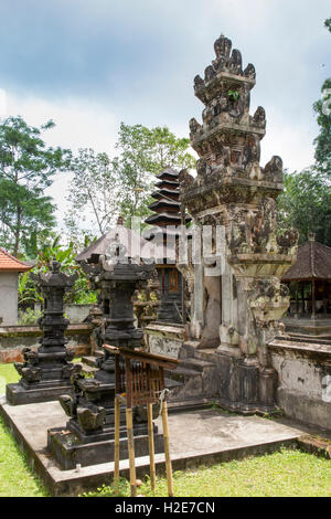 L'INDONÉSIE, Bali, village Buahan Payangan, Pura, Nataran Sangyang Tega, nouveau Temple Hindou Banque D'Images