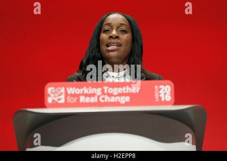 Liverpool, Royaume-Uni. 26 Septembre, 2016. Kate Osamor Mp Shadow Secrétaire d'État au Développement International de conférence du parti travailliste 2016 l'ACC Liverpool, Liverpool, Angleterre le 26 septembre 2016 traite de la conférence du parti travailliste en 2016 à l'ACC Liverpool, Liverpool, Angleterre Allstar Crédit : photo library/Alamy Live News Banque D'Images