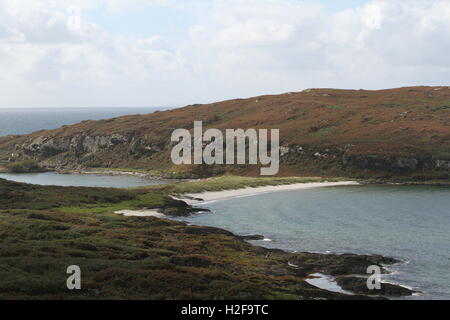 Portrait de plage de la reine (bagh na) doirlinne et eilean garbh (island) île de Gigha Ecosse 30 septembre 2016 Banque D'Images