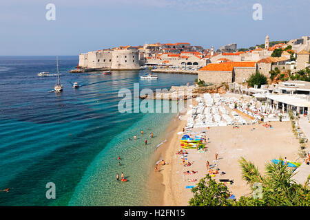 Banje beach Dubrovnik en face de vieille ville Banque D'Images