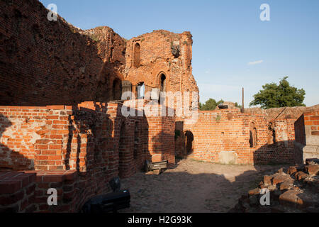 Ruines du château de Torun, Pologne, fortification médiévale construite par l'Ordre Teutonique Banque D'Images