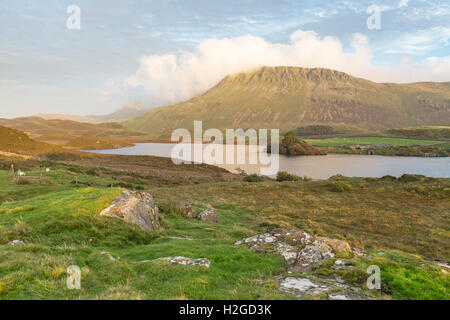 La fin de l'après-midi plus Cregennan les lacs, Gwynedd, Parc National de Snowdonia, le Nord du Pays de Galles, Royaume-Uni Banque D'Images