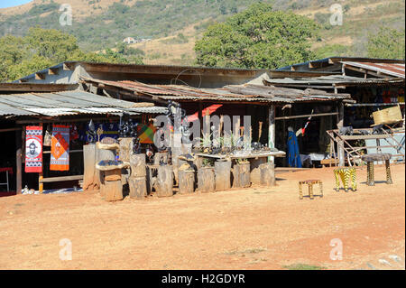 Marché de l'artisanat Swazi artisanat, vente de souvenirs et cadeaux, au Swaziland Banque D'Images