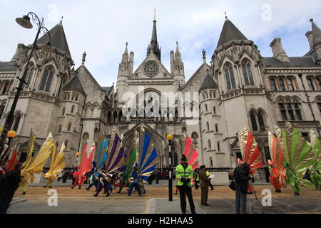 La Cour de justice royale pendant le maire's Show, London, UK. Banque D'Images