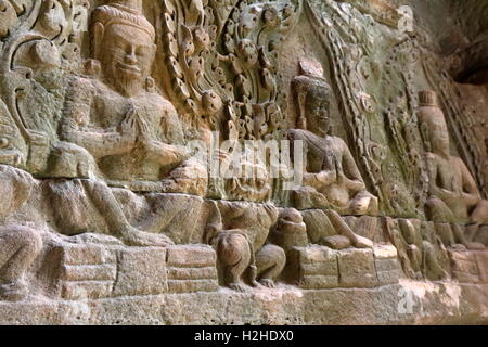 Site d'Angkor au Cambodge, sculptures Banque D'Images