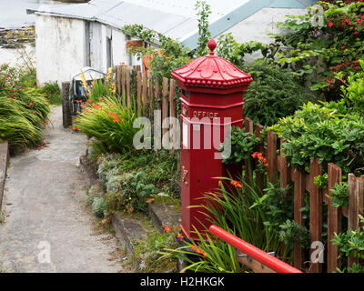 Red Letter Box au bureau de poste sur Iona Argyll et Bute Ecosse Banque D'Images