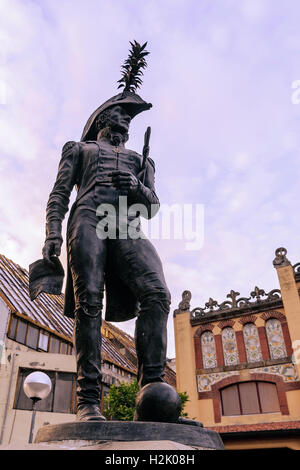 Statue de D, Diego del Barco héros de la guerre d'indépendance. Il est mort à Laredo au cours de la prise du fort attentivement le français. Banque D'Images