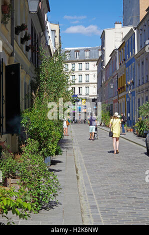 Maisons colorées de la rue Crémieux, Paris, France Banque D'Images