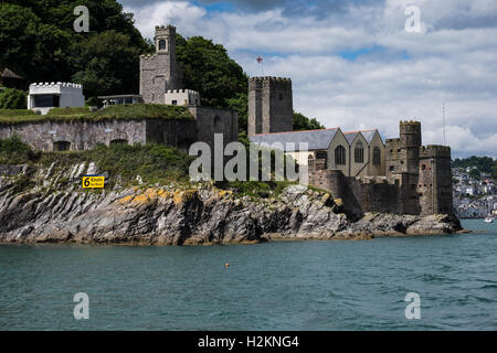 Entrée de la rivière Dart et Château de Dartmouth. Banque D'Images