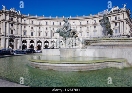 Rome, Italie, Piazza della Repubblica Banque D'Images