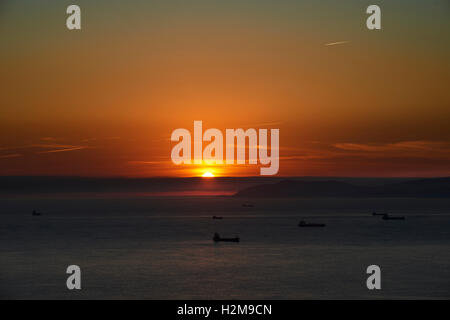Le coucher du soleil, El Abra, Mer Cantabrique, Espagne, Europe Banque D'Images