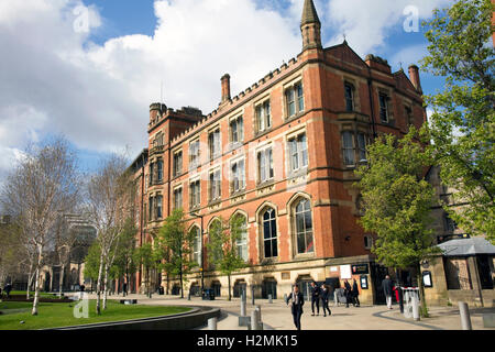 Chetham's School of Music et de la bibliothèque, la cathédrale, les jardins de Long Millgate, centre-ville, Manchester, UK Banque D'Images